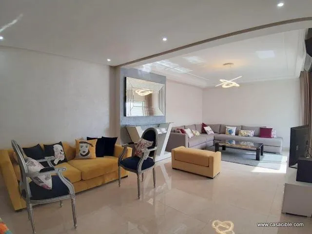 Bourgogne: appartement meublé 2 chambres terrasse. - الدار البيضاء (2)