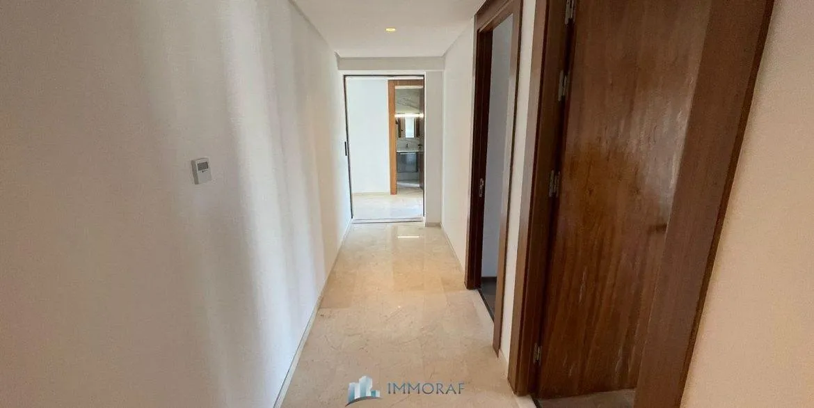 Location Appartement vide Finance City Casablanca - الدار البيضاء (2)