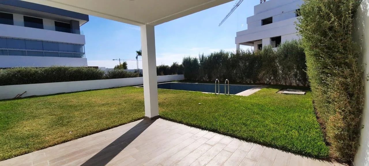 Appartement rez de jardin avec piscine privative - الدار البيضاء (3)