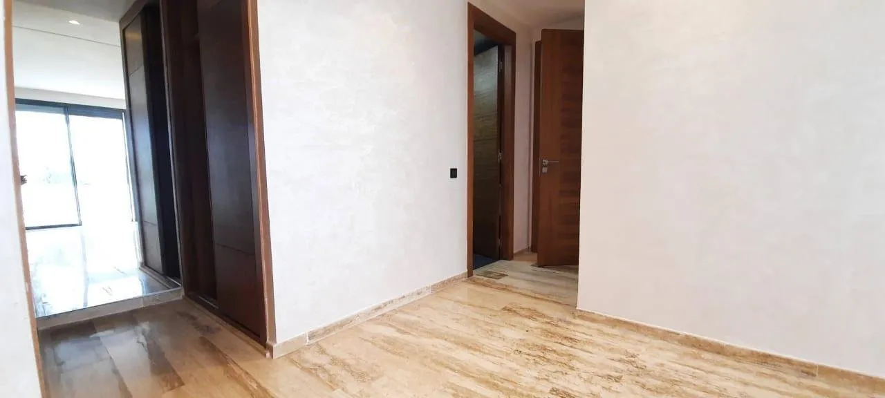 Appartement rez de jardin avec piscine privative - الدار البيضاء (2)