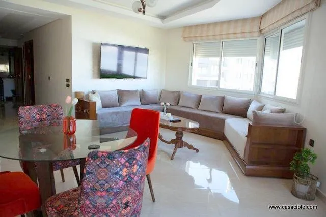 2 Mars: appartement meublé 93 m² 2 chambres balcon. - الدار البيضاء