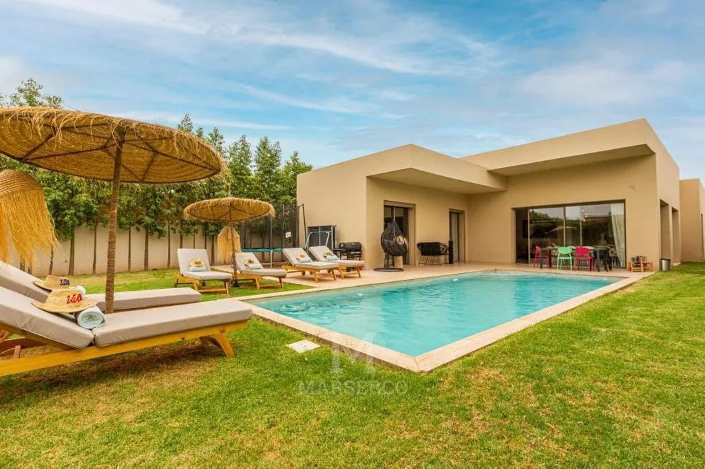 Retreat Villa - مراكش