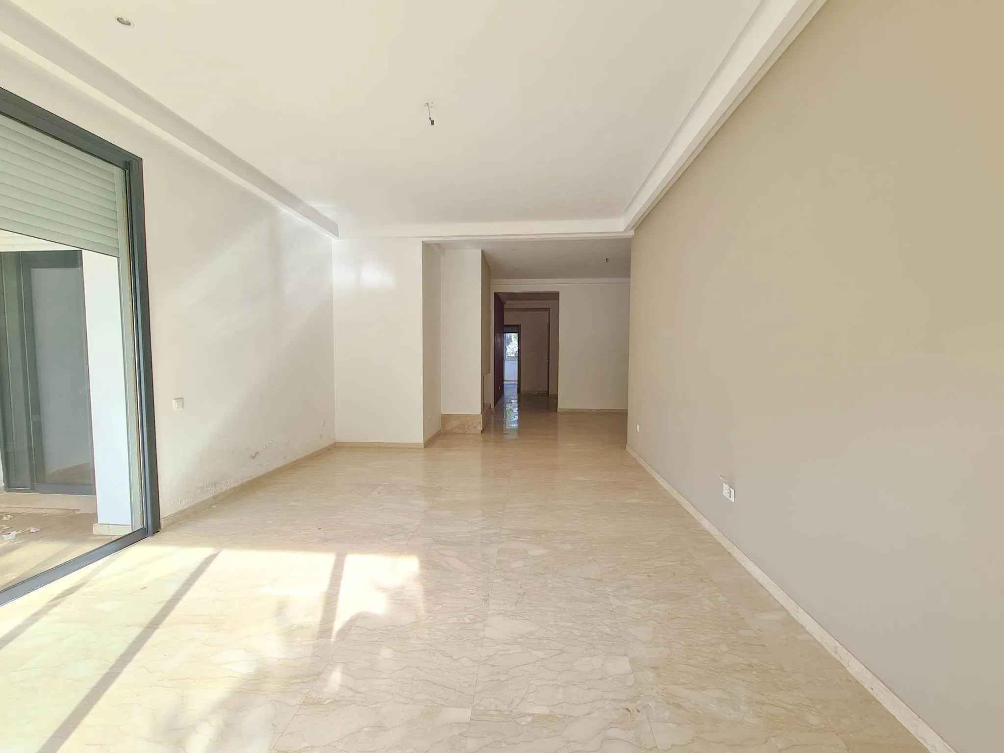Appartement 2 chambres avec jardin dans résidence sécurisée - الدار البيضاء (4)