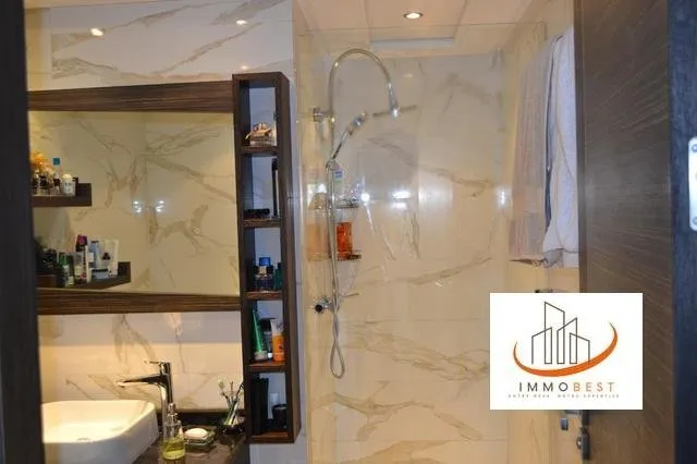 Racine, bel appartement meublé en location,2CH - الدار البيضاء (4)