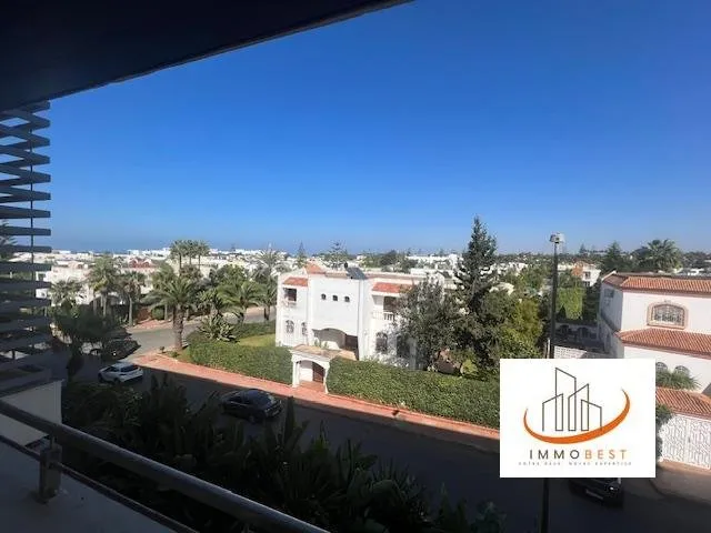 Ain Diab,location d’un joli appartement meublé 3ch - الدار البيضاء (2)