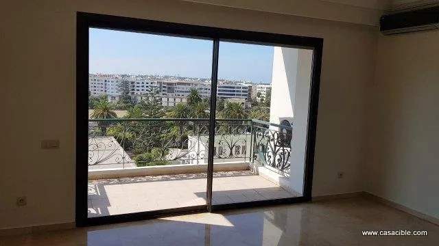 Racine: appartement vide 160 m², 3 chambres, terrasse. - الدار البيضاء (2)