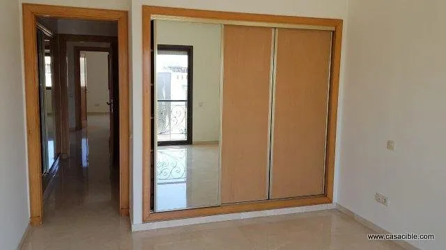 Racine: appartement vide 160 m², 3 chambres, terrasse. - الدار البيضاء (3)