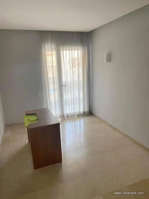 Beauséjour: Appartement vide 3 chambres, balcon. - الدار البيضاء (3)