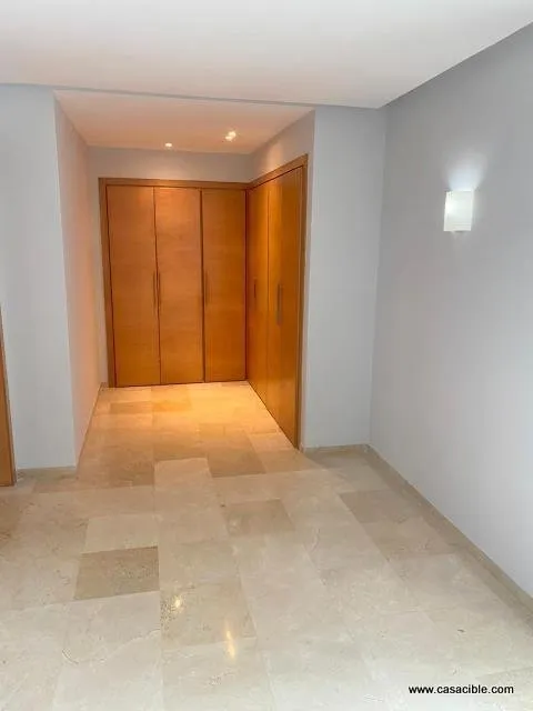 Beauséjour: Appartement vide 3 chambres, balcon. - الدار البيضاء (2)