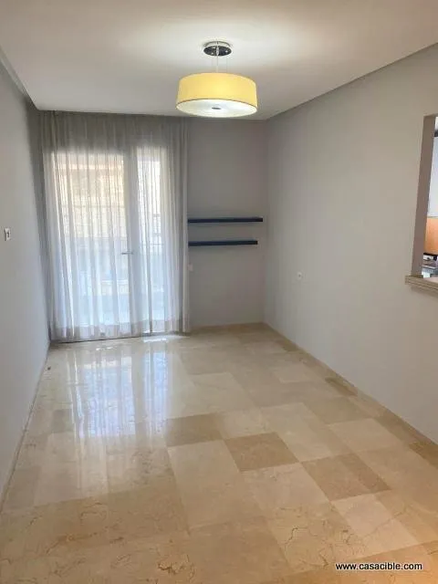 Beauséjour: Appartement vide 3 chambres, balcon. - الدار البيضاء