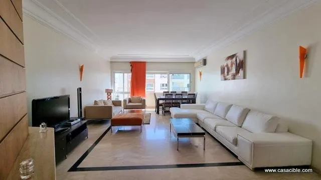 Racine : Appartement 3 chambres balcon - الدار البيضاء
