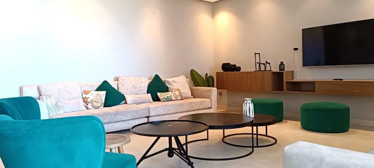 SUPERBE APPARTEMENT 3 chambres, 180 m2 à louer - الدار البيضاء (4)