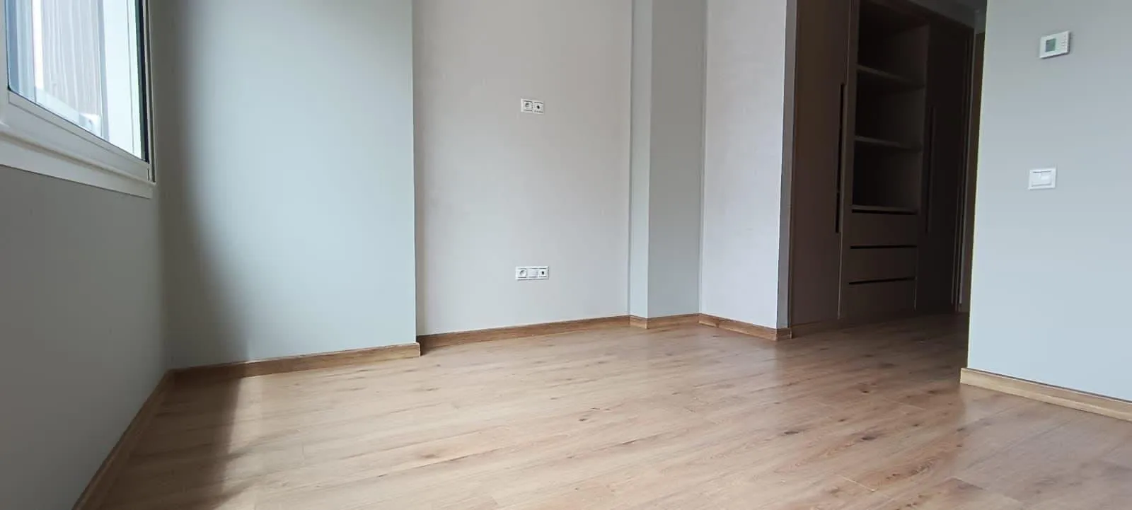 Spacieux appartement et lumineux à OASIS - الدار البيضاء (2)