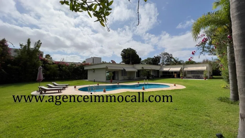 Villa en location à Souissi - Rabat - الرباط
