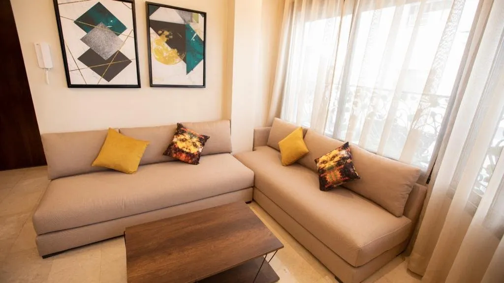Location Studio meublé sur  borguone - الدار البيضاء (2)