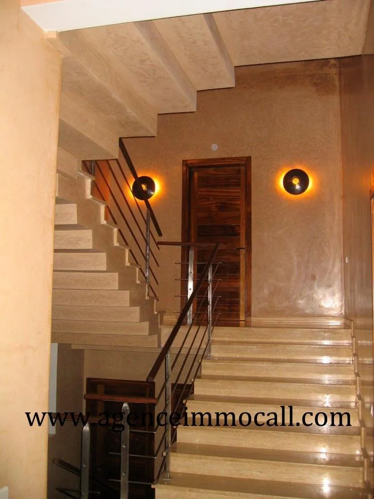 Villa à louer au SOUISSI-Rabat - الرباط (3)