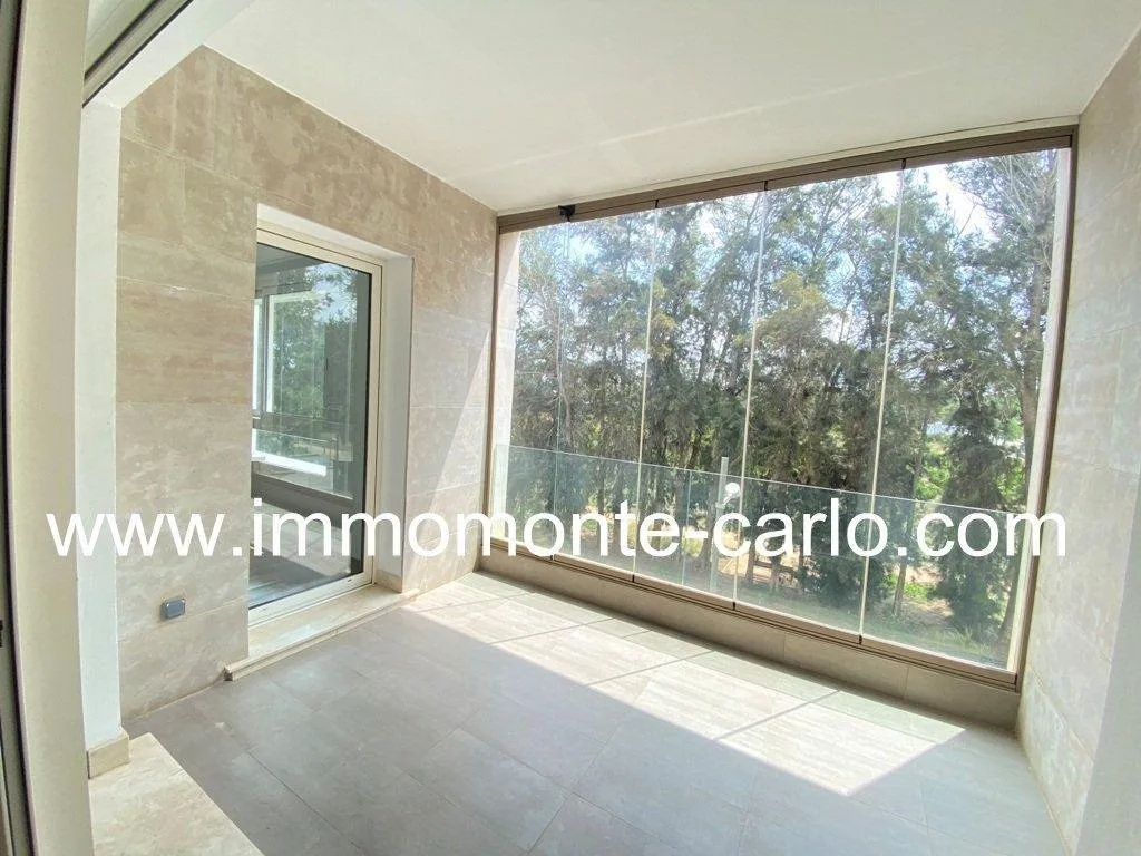 Location Appartement avec terrasse à Rabat Souissi, - الرباط (4)