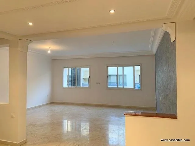 Racine: Appartement vide, 2 chambres terrasse. - الدار البيضاء