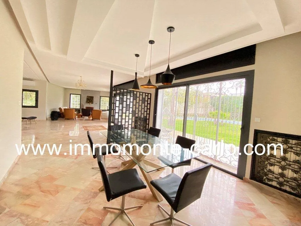 Agréable villa avec piscine  à louer à Rabat - الرباط (2)