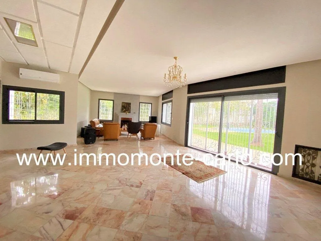 Agréable villa avec piscine  à louer à Rabat - الرباط (3)