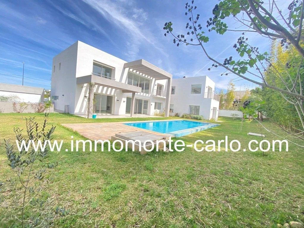 Villa d’architecte haut standing à louer  Rabat - الرباط