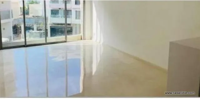 Les princessses: studio vide neuf avec balcon. - الدار البيضاء