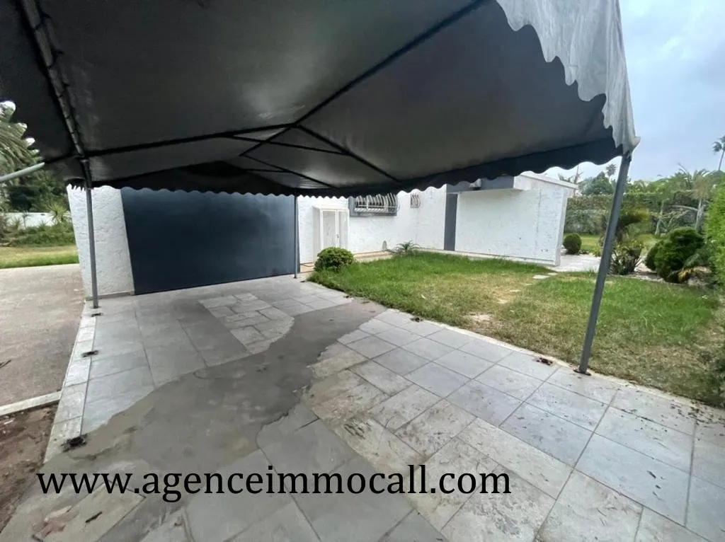 Villa en location à Souissi - Rabat - الرباط (3)