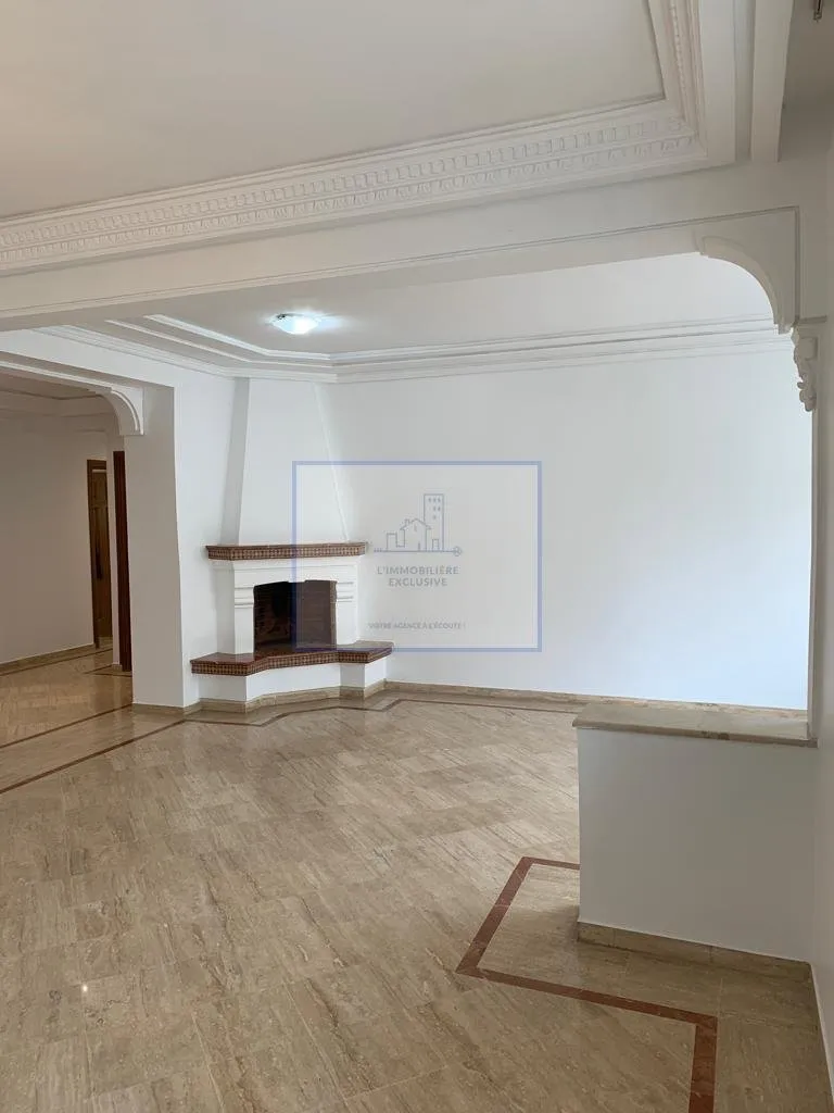 TRIANGLE D'OR-LOCATION-APPARTEMENT-BALCON. - الدار البيضاء