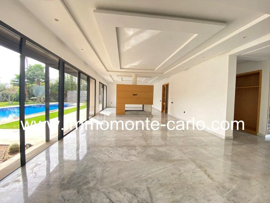 Villa neuve haut standing à Rabat quartier Souissi - الرباط (2)