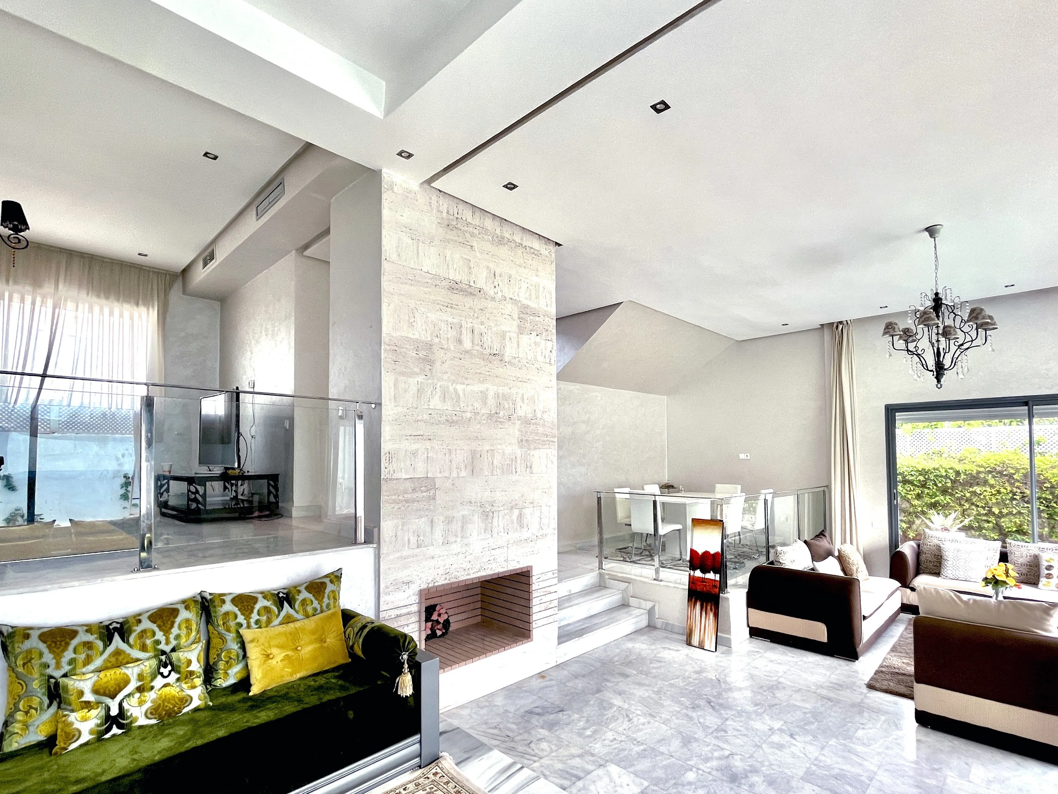 Villa moderne en résidence sécurisée. - الدار البيضاء (4)