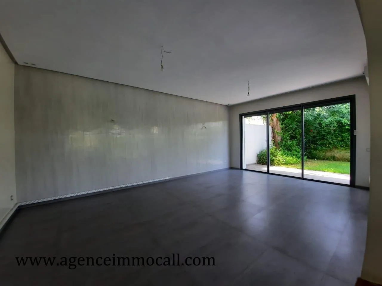Villa usage bureau en location à SOUISSI - الرباط (2)
