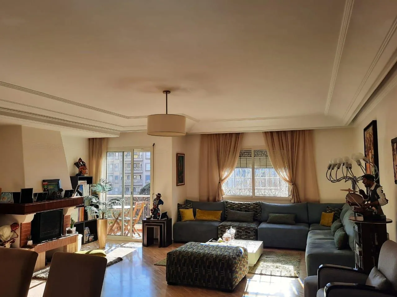 Location Appartement VIDE  Quartier Racine Casablanca - الدار البيضاء