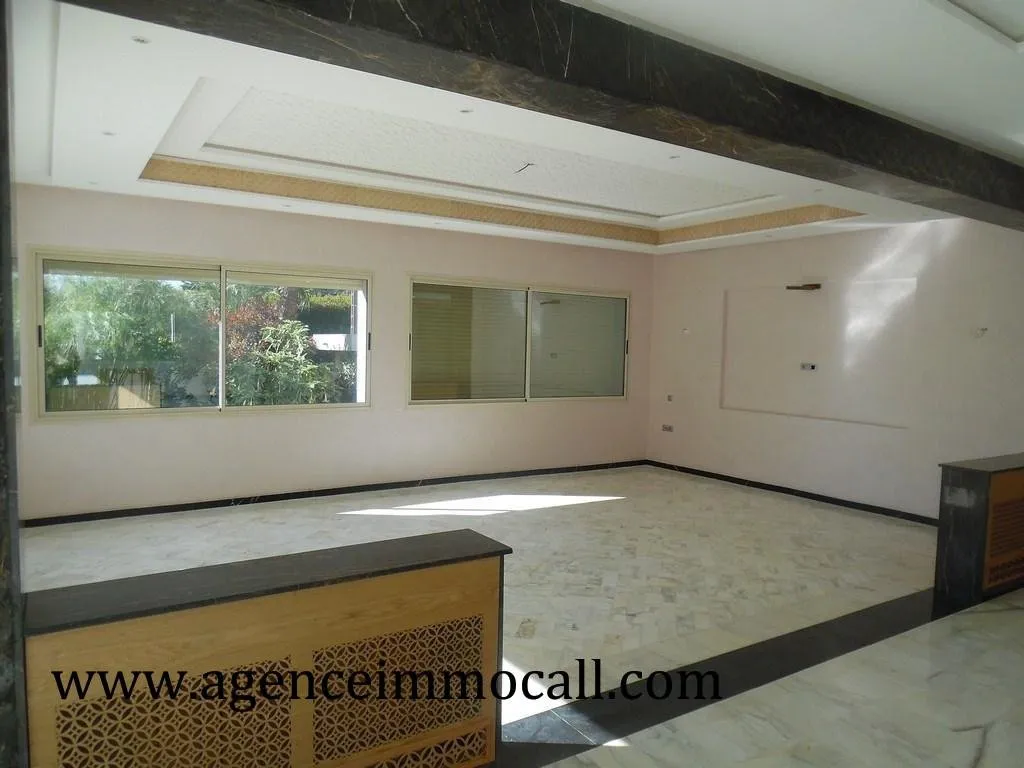 Villa à louer au quartier SOUISSI-Rabat - الرباط