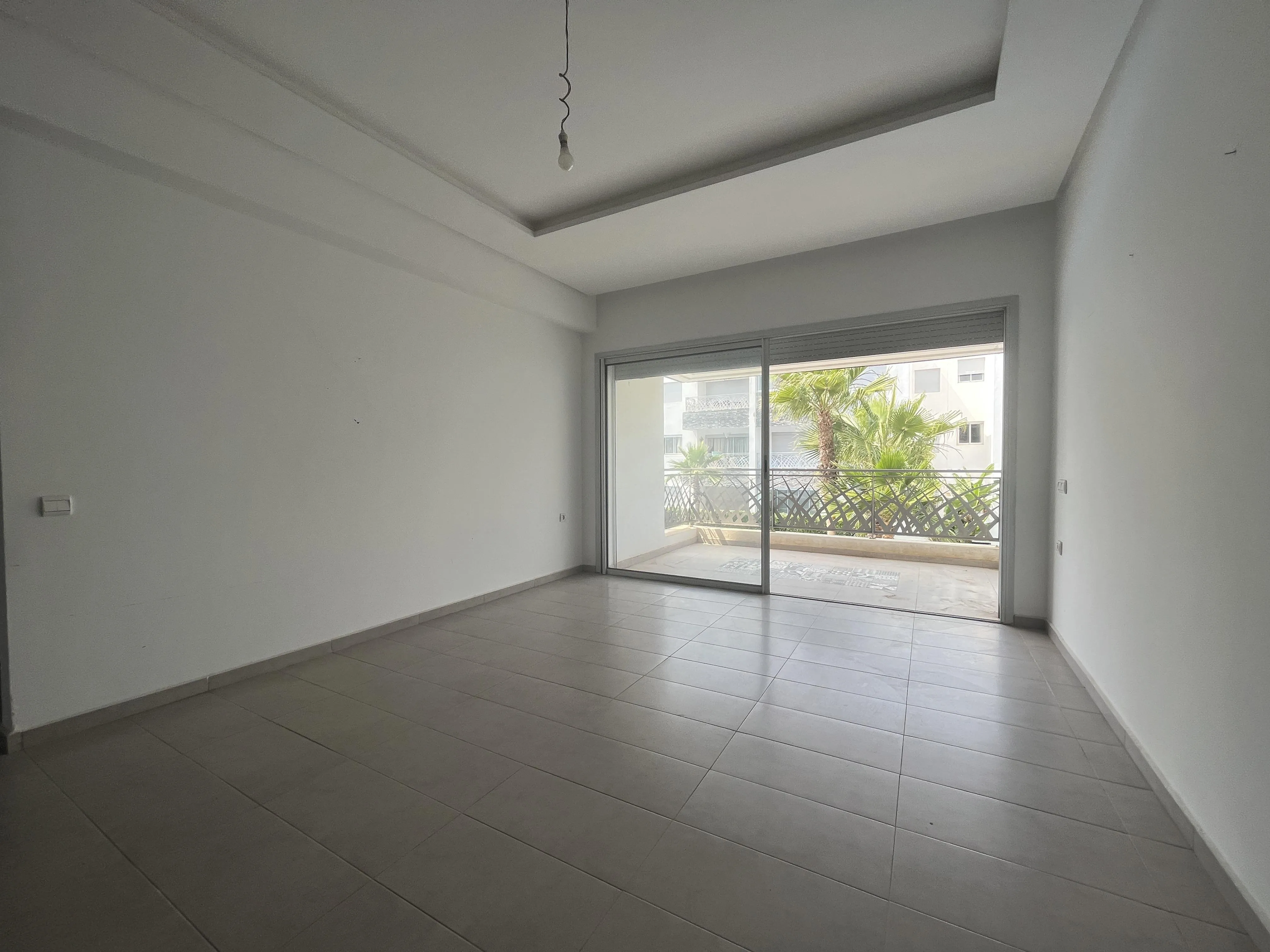 Appartement en résidence sécurisée. - الدار البيضاء (4)
