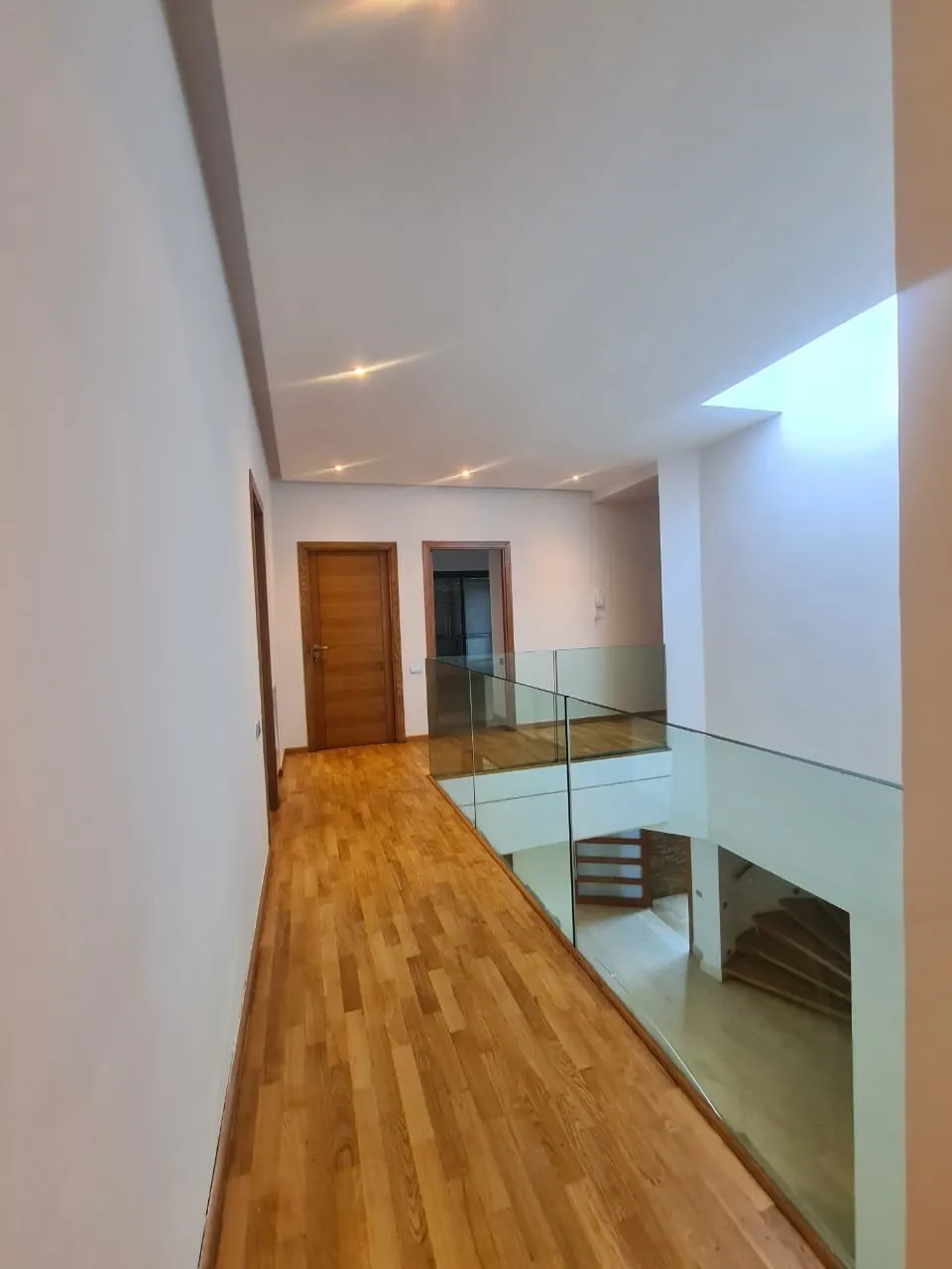 Location superbe villa vide- Ain Diab - الدار البيضاء (3)