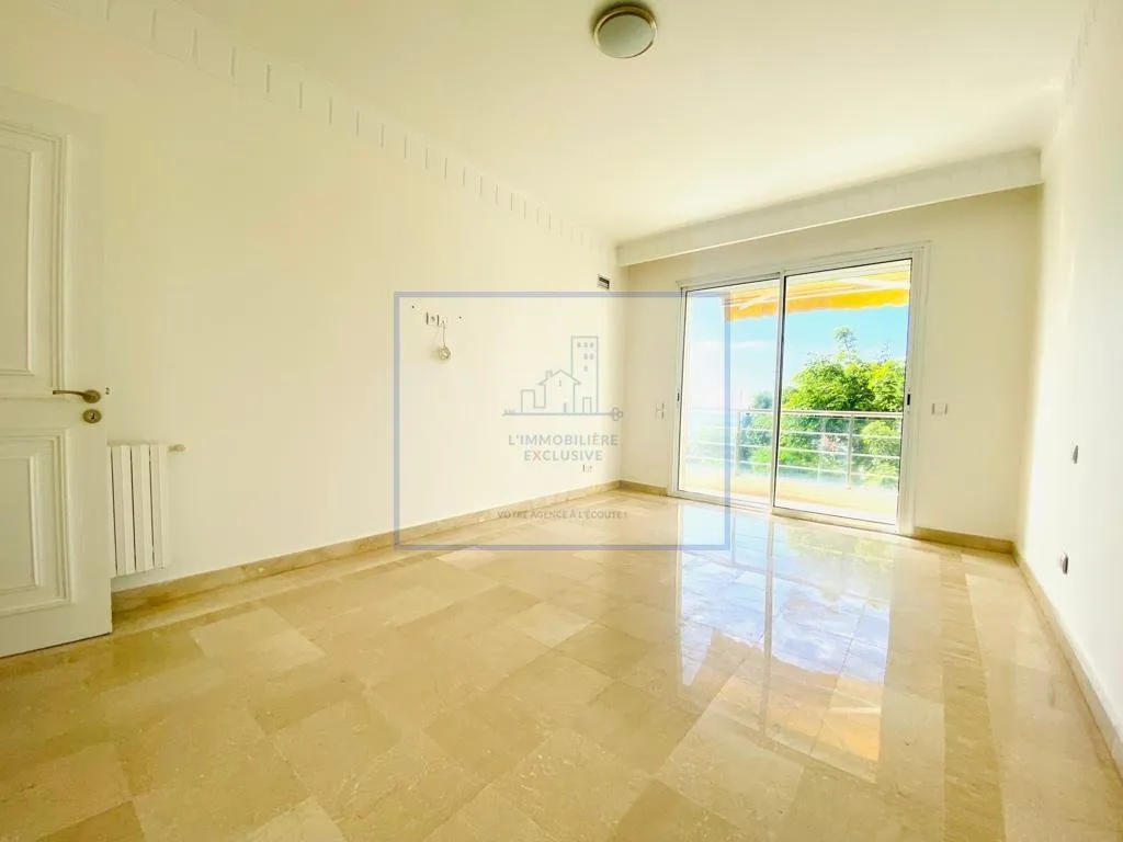 AIN DIAB-LOCATION-APPARTEMENT-TERRASSE-VUE MER - الدار البيضاء