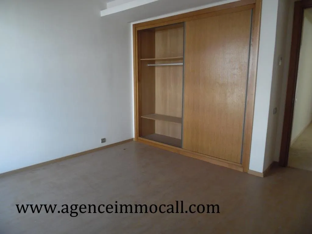 Appartement en location à Souissi-Rabat - الرباط (4)