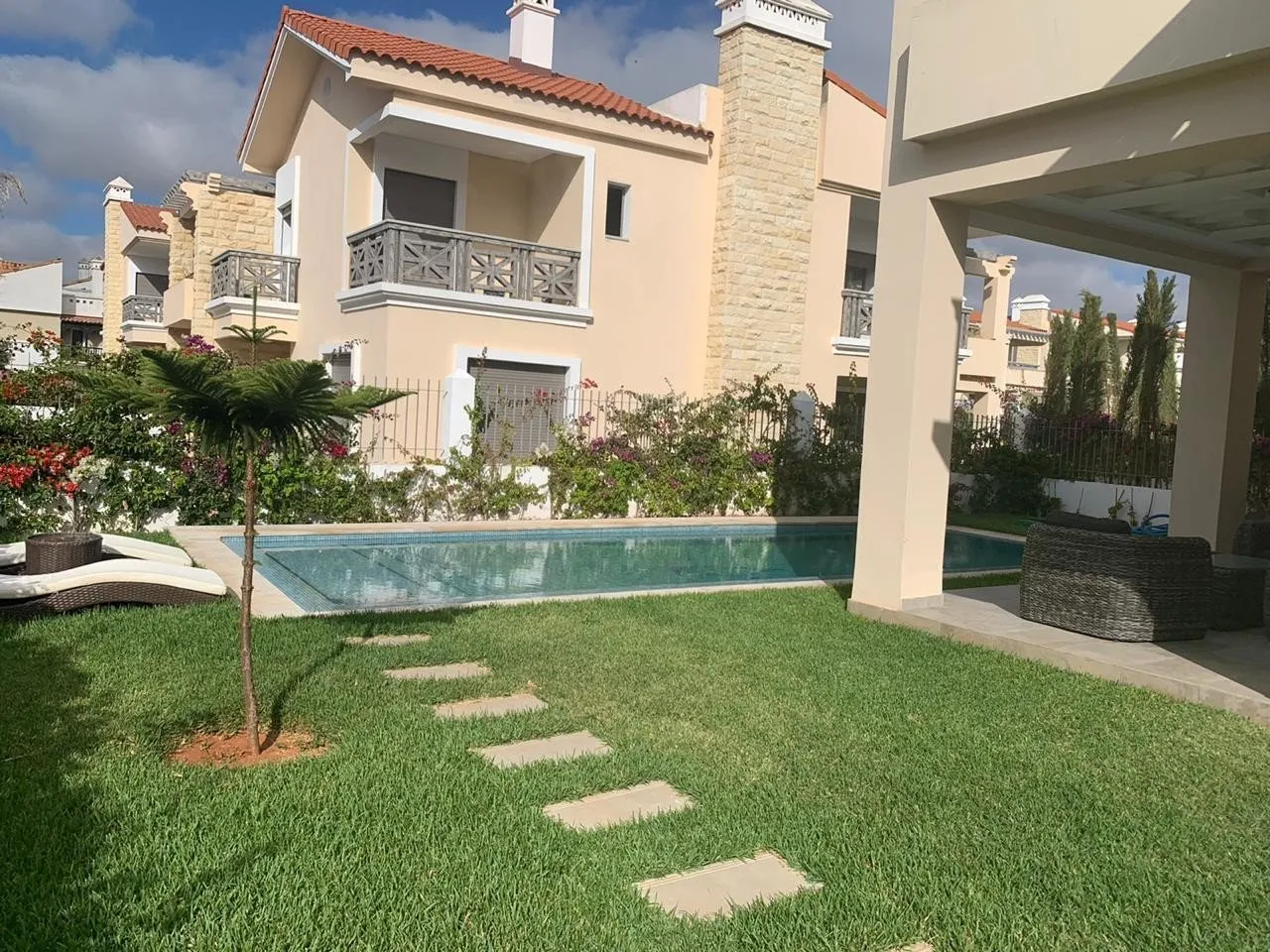 Villa haut de gamme avec piscine. - الدار البيضاء