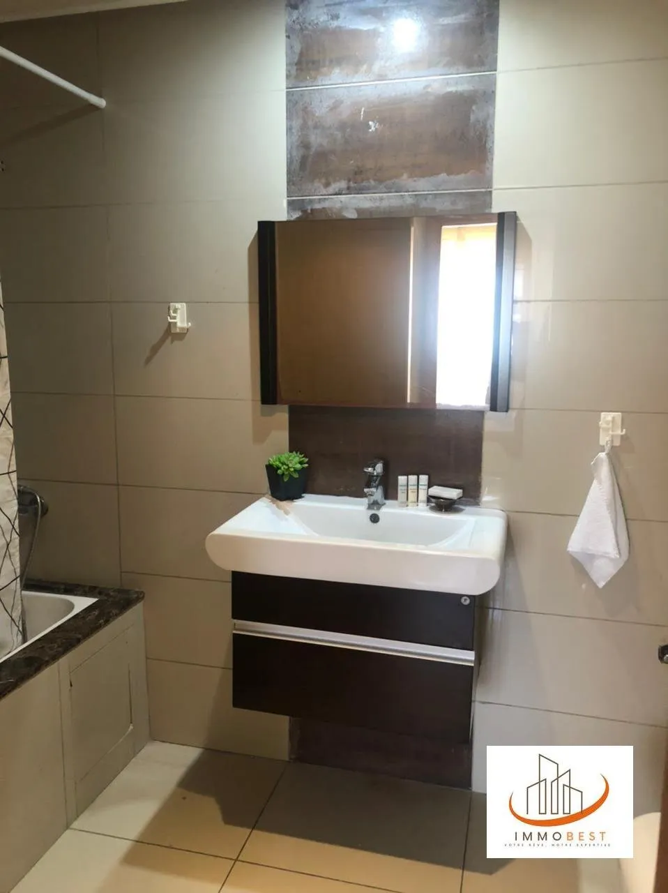 SOCRATE, joli Appartement meublé en location 1 CH - الدار البيضاء (3)