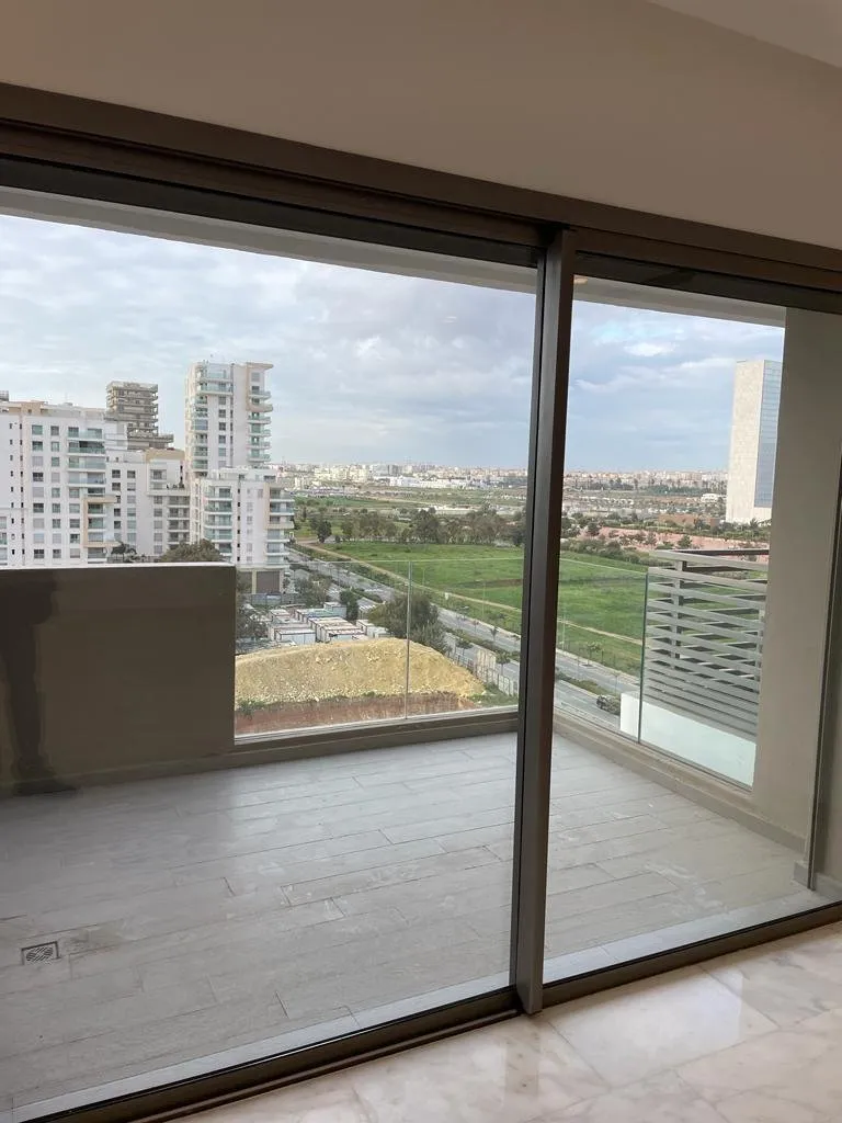 Location Appartement Vide Casa Finance City - الدار البيضاء (2)