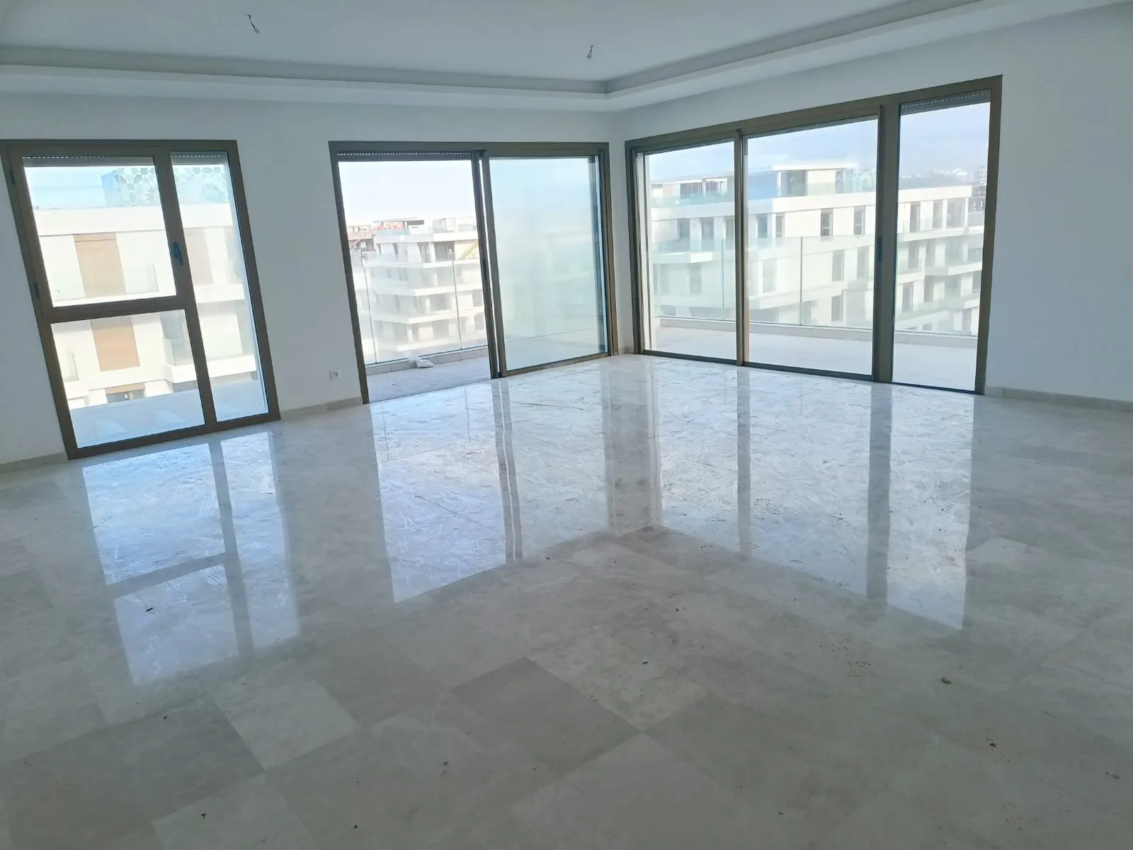 Appartement avec 3 façades vue sur mer - الرباط