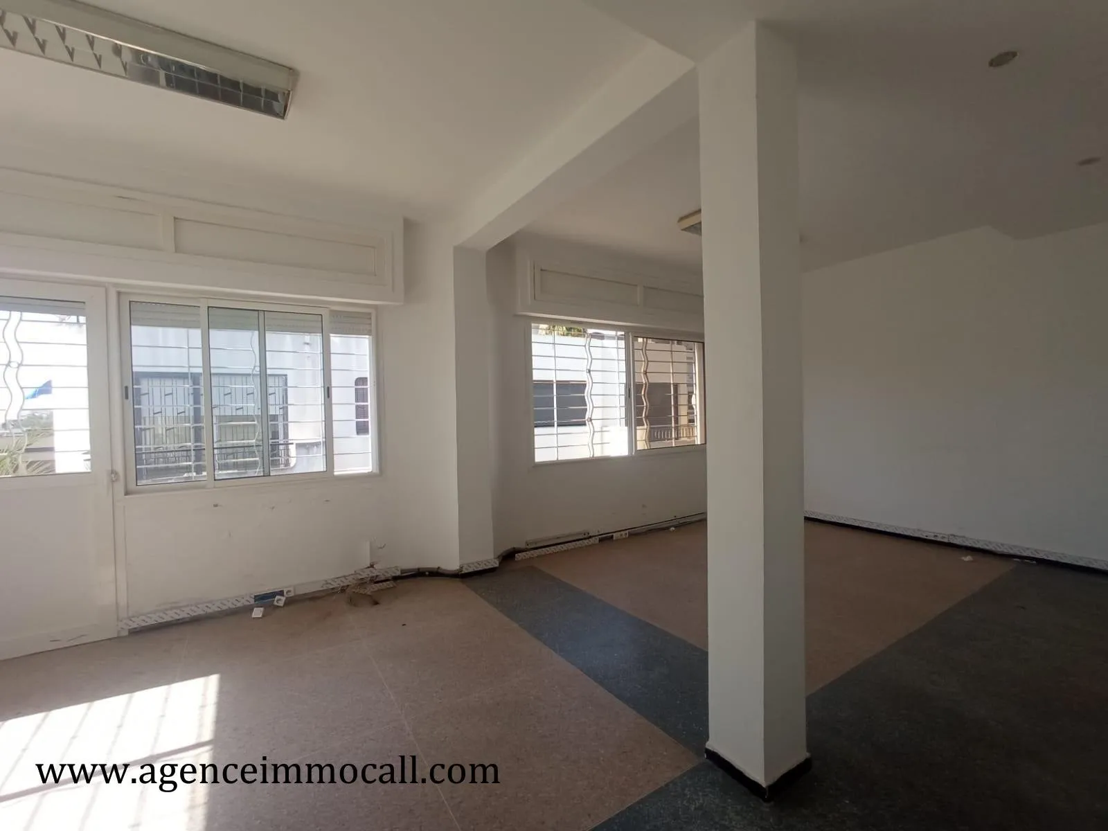 Villa usage bureau en location à Agdal - فاس (2)