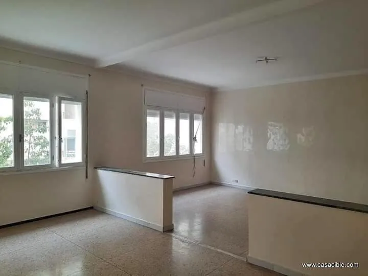 Gauthier: appartement vide avec 2 chambres. - الدار البيضاء