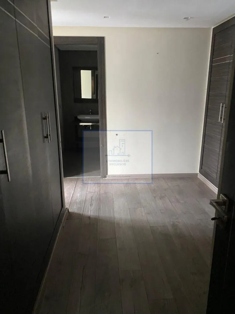 RACINE-LOCATION-APPARTEMENT-MEUBLE-BALCON - الدار البيضاء