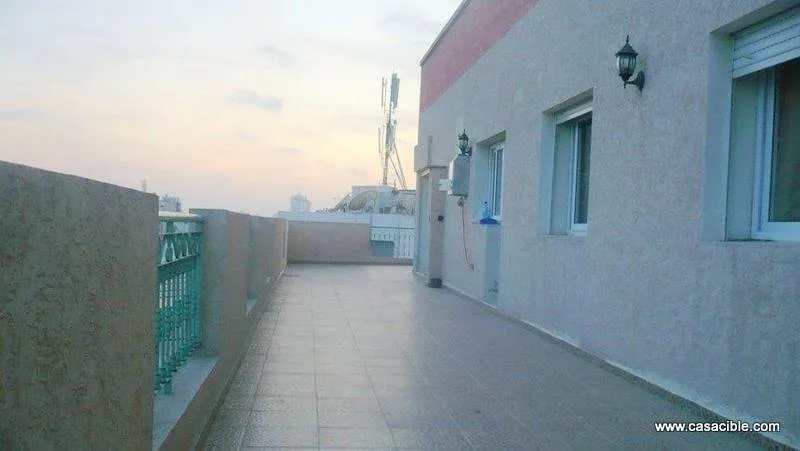 Centre ville: appartement vide 2 chambres. - الدار البيضاء