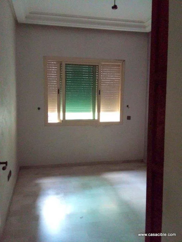 Bourgogne: appartement vide 2 chambres. - الدار البيضاء (4)