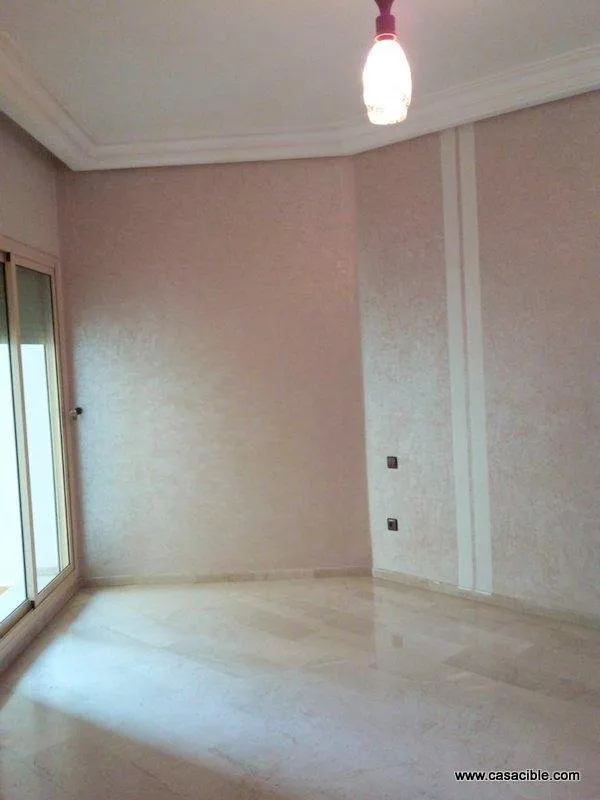 Bourgogne: appartement vide 2 chambres. - الدار البيضاء (2)