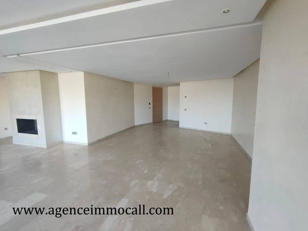 Appartement  sans vis à vis en location à Hay Riad - الرباط (3)