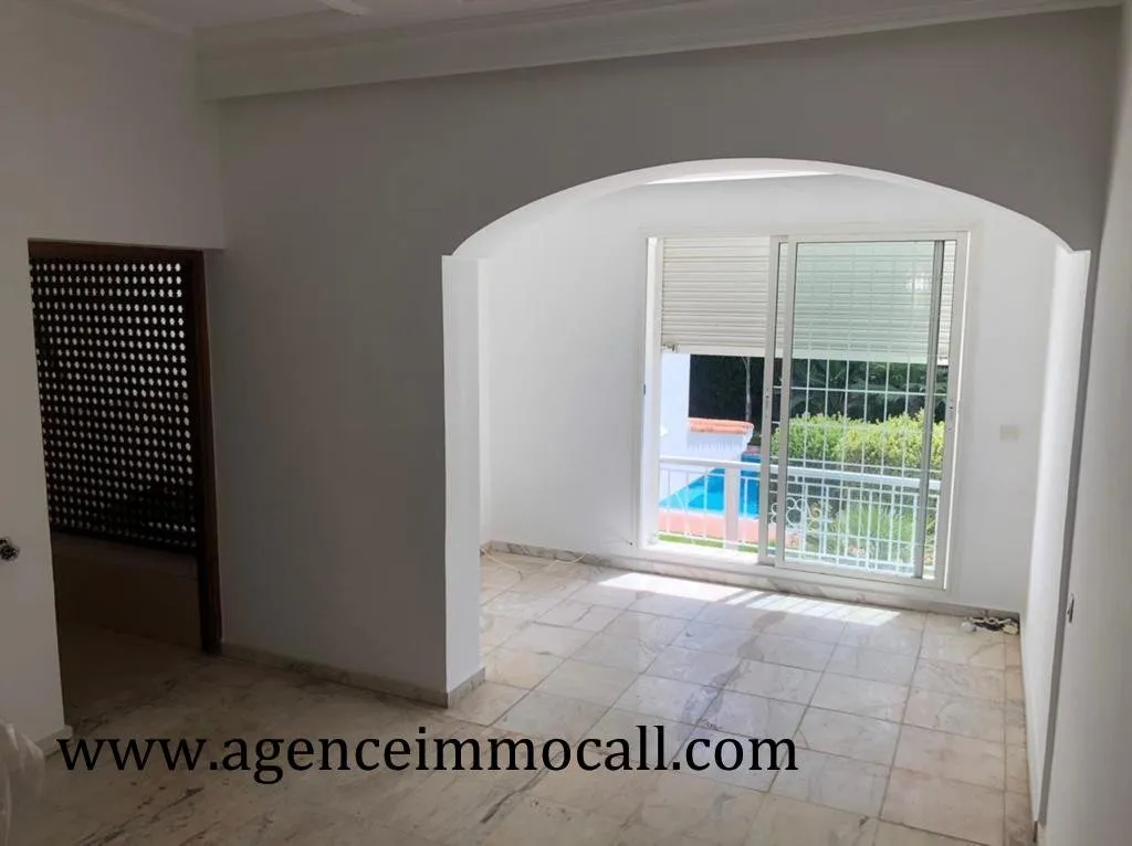 Villa à louer au quartier SOUISSI-Rabat - الرباط (4)