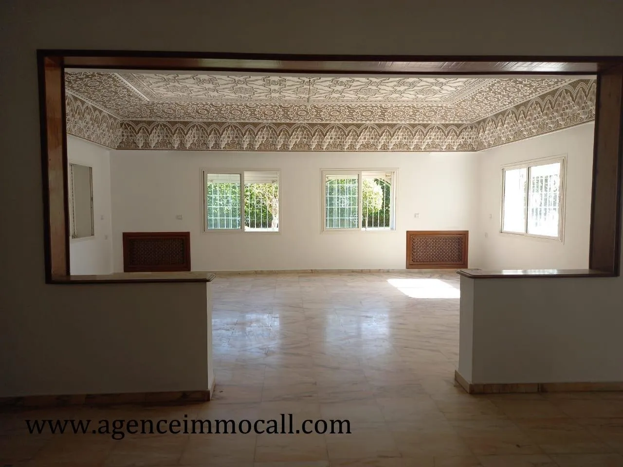 Villa à louer au quartier SOUISSI-Rabat - الرباط (3)